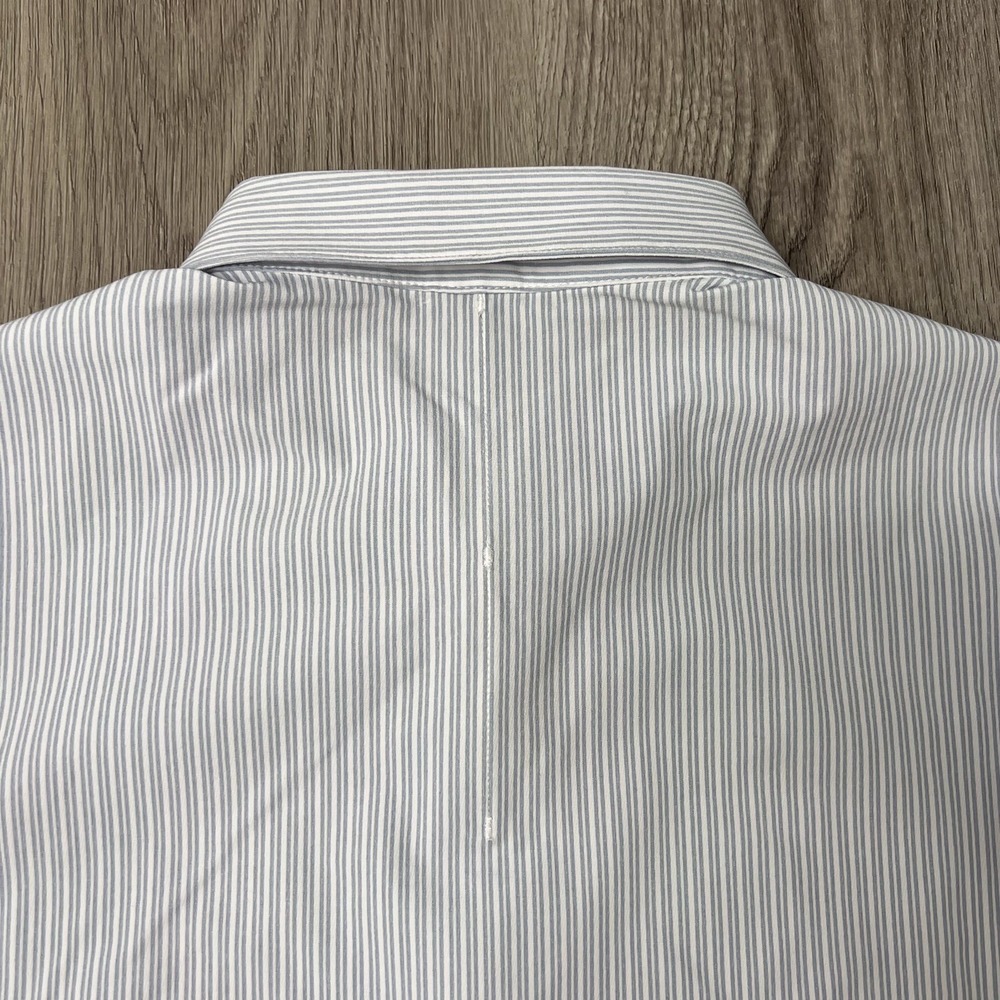 Lululemon Short Sleeve Button Up Shirt Mens Size Small Blue White Striped - Picture 9 of 10
